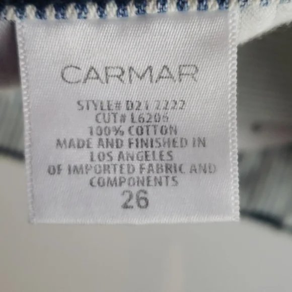 Carmar Denim Shorts Women’s 26 NWT Pinstriped Distressed Raw Hem Jean - Picture 7 of 8